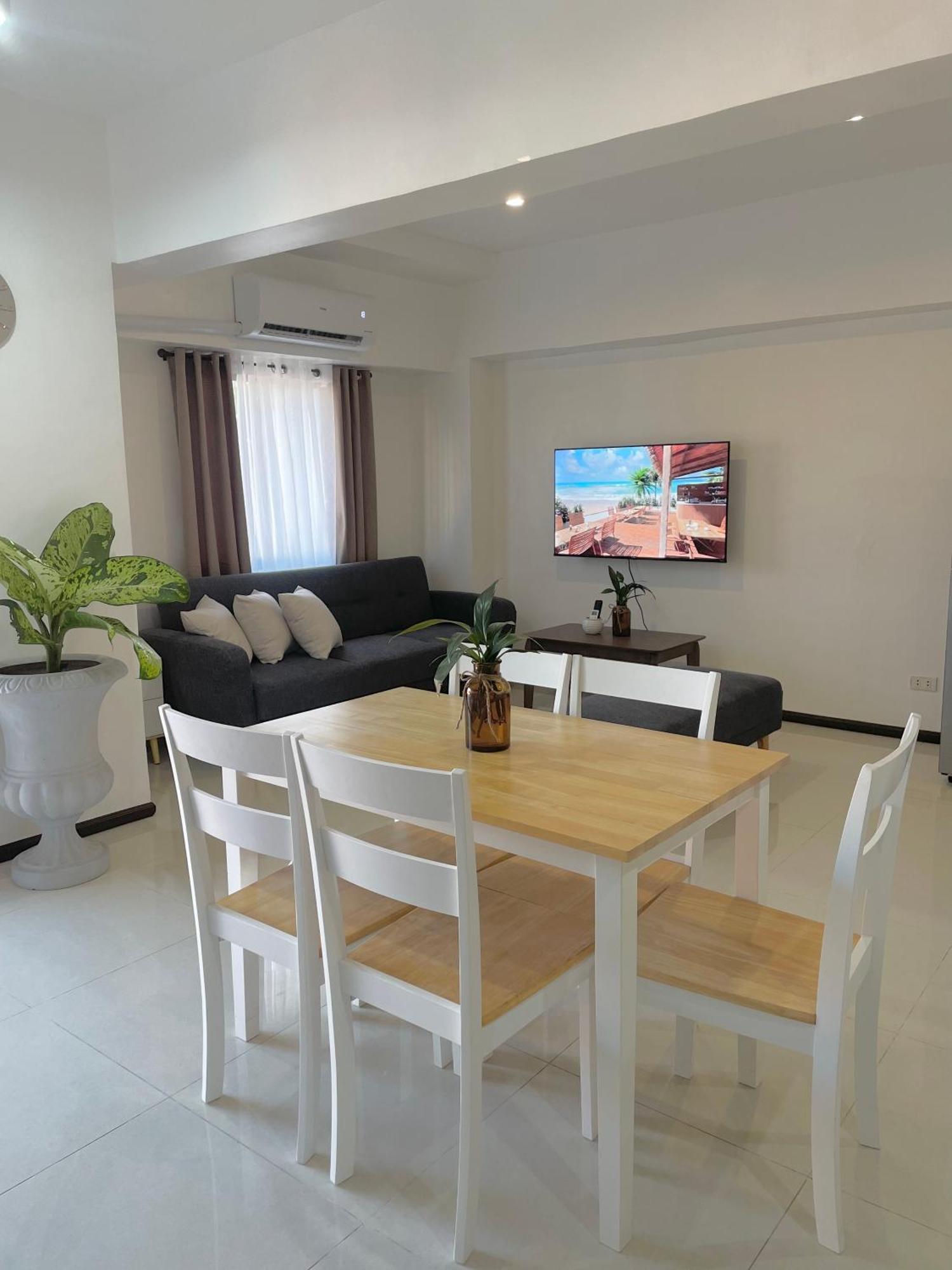 The Penthouse Suite 麦克坦 外观 照片